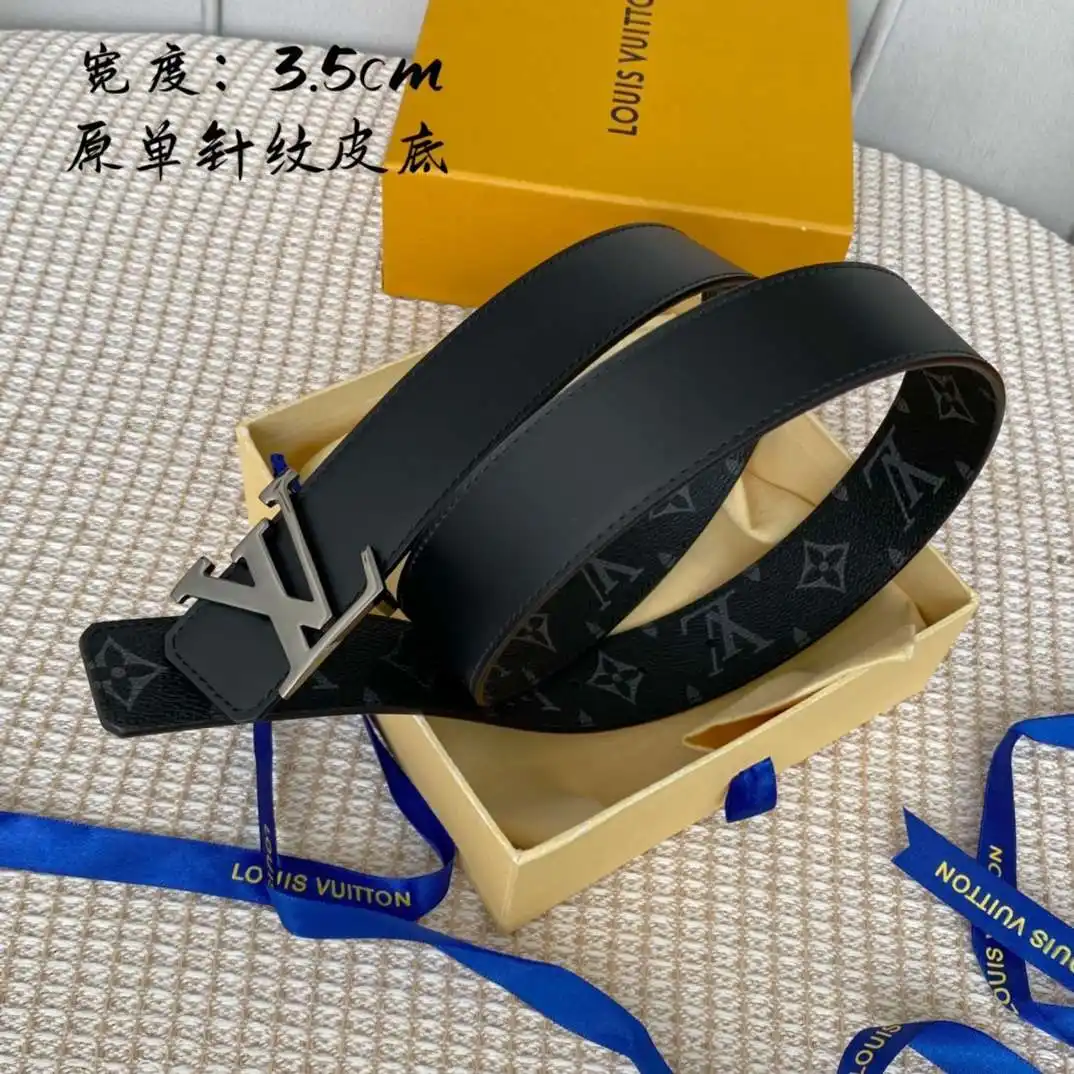 S179801250 (21).webp