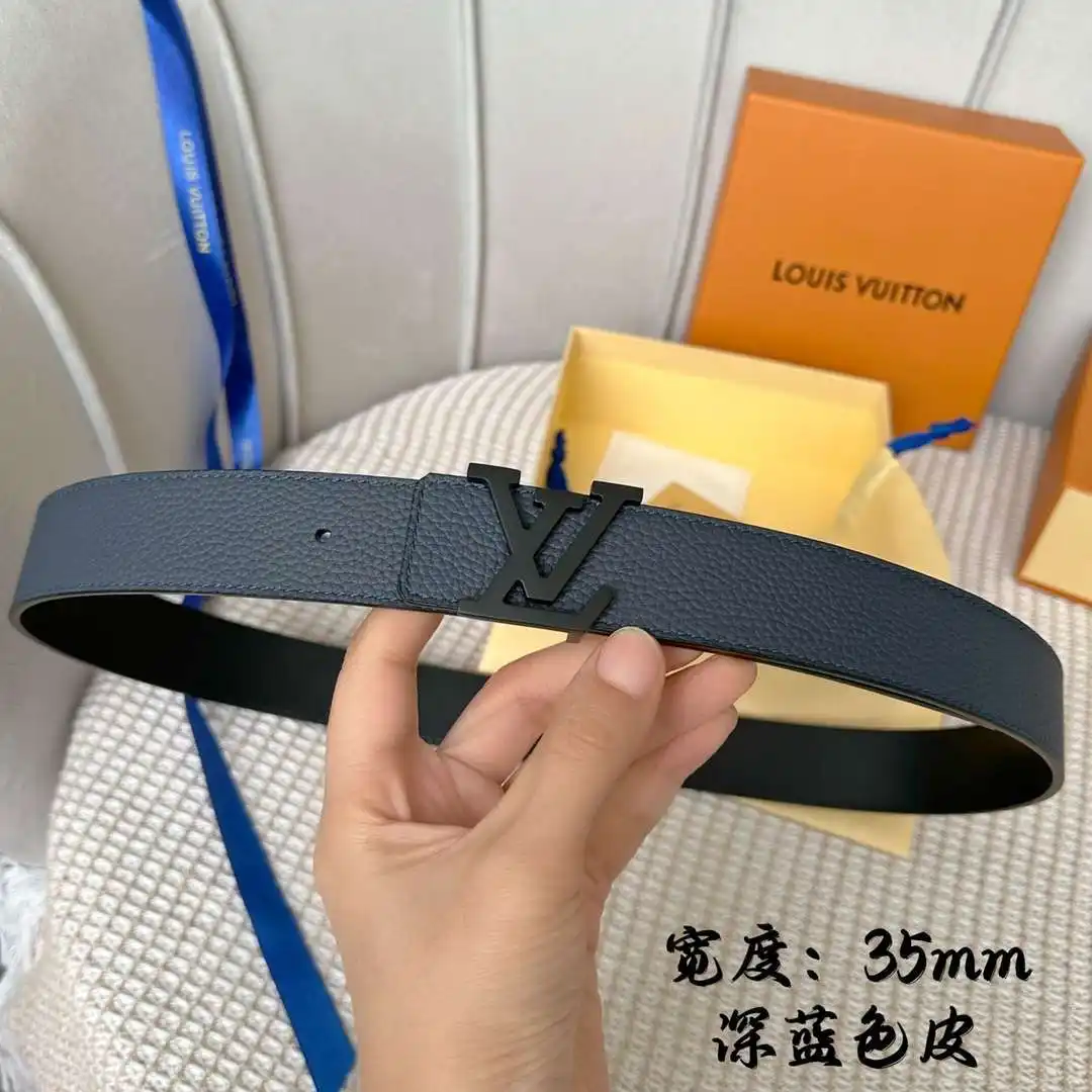 S179801250 (38).webp