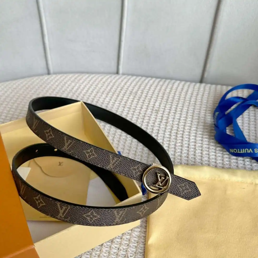S179801250 (2).webp