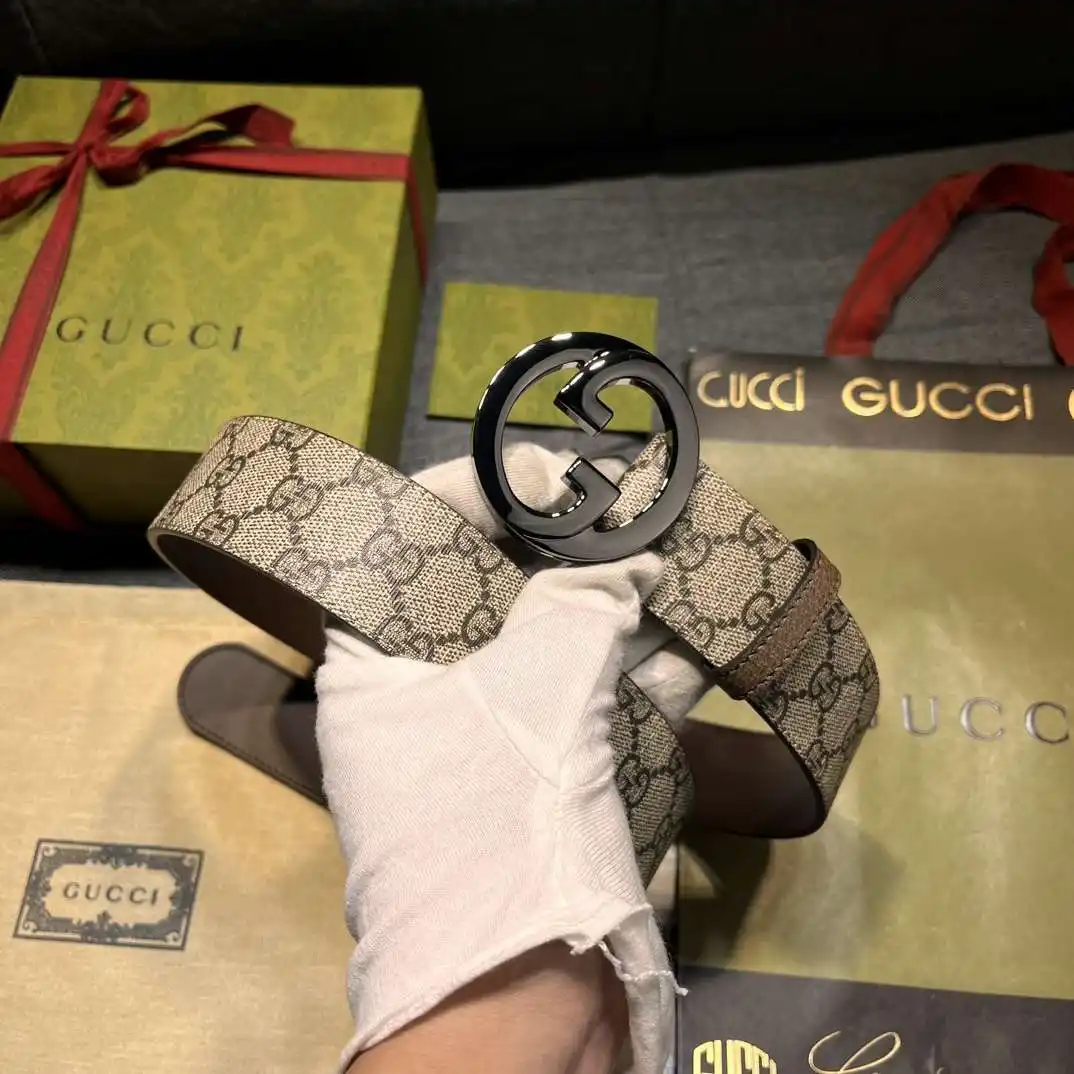 S179801250 (41).webp