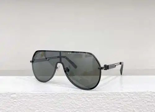 SCHG64M