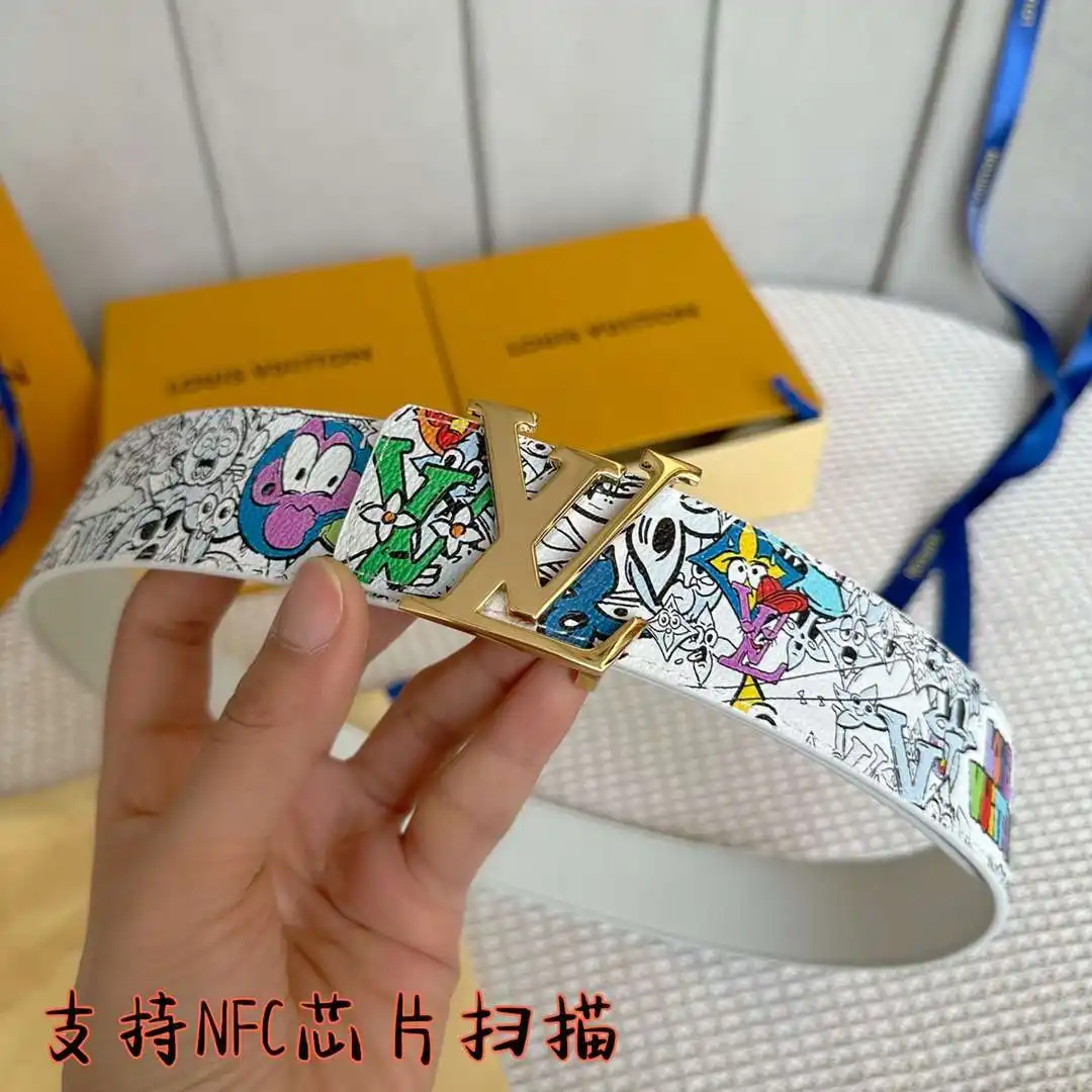 S179801250 (104).webp