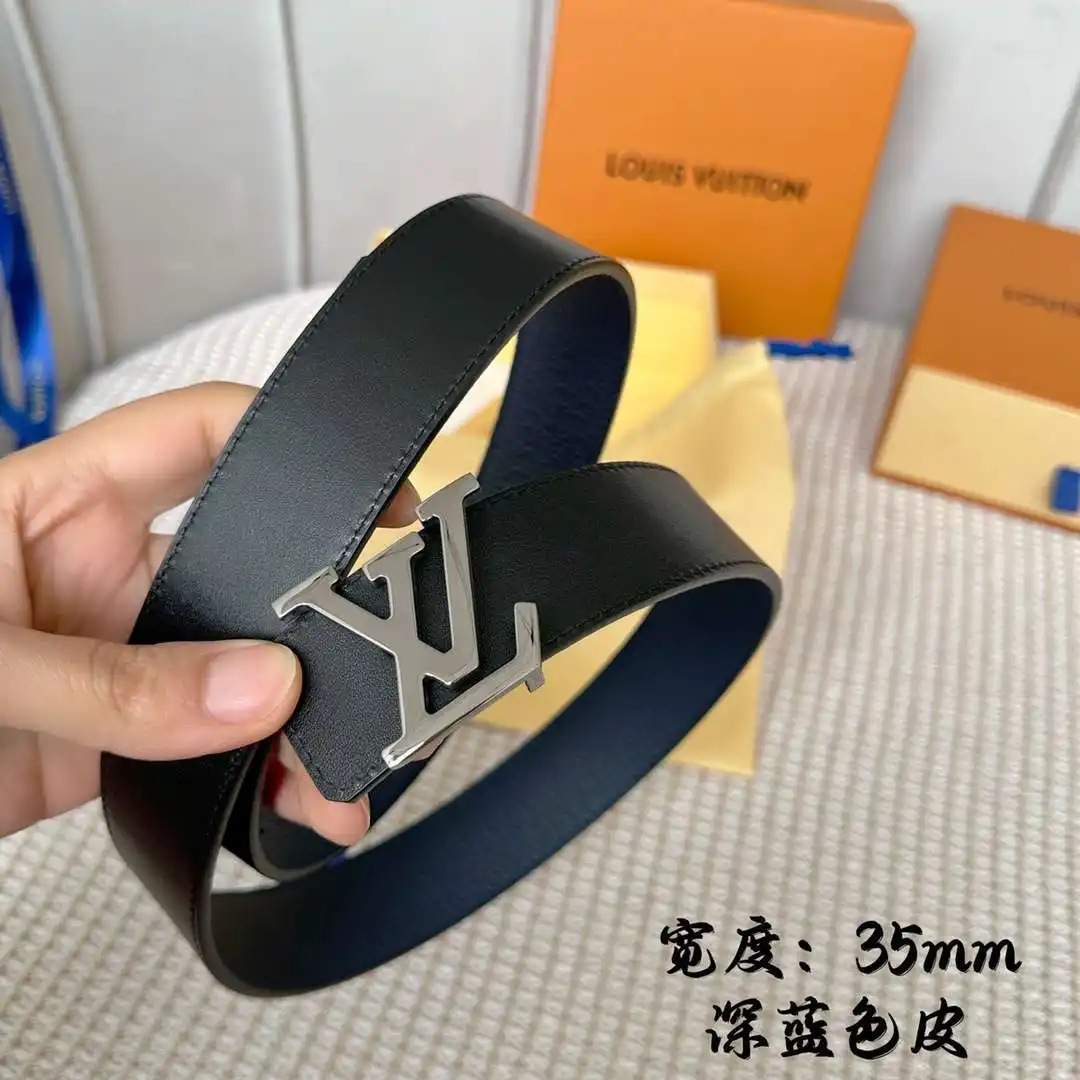 S179801250 (43).webp