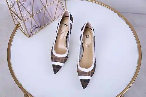 FENDI Sandalias de tacón alto de malla Fendi Talla: 35-41 (41 personalizado) Q62YS23