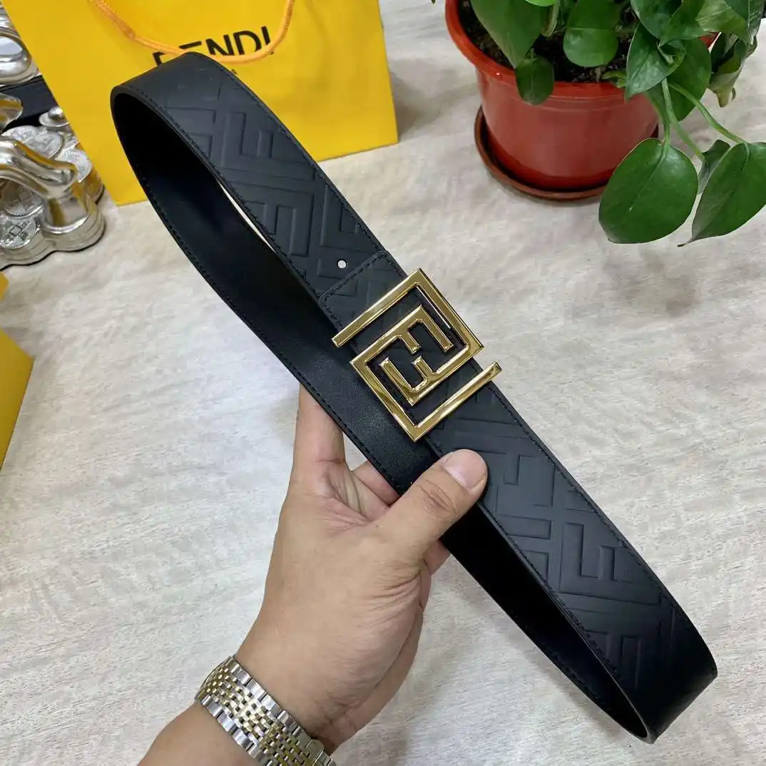 KM001250 (10).webp