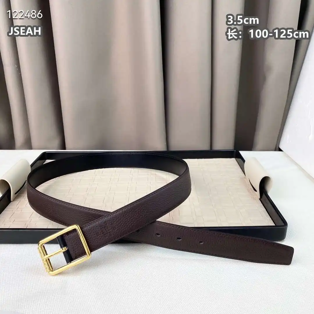 K42601350 (40).webp