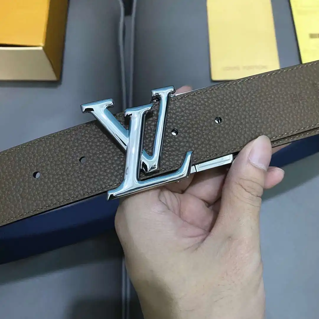 VD001250 (9).webp