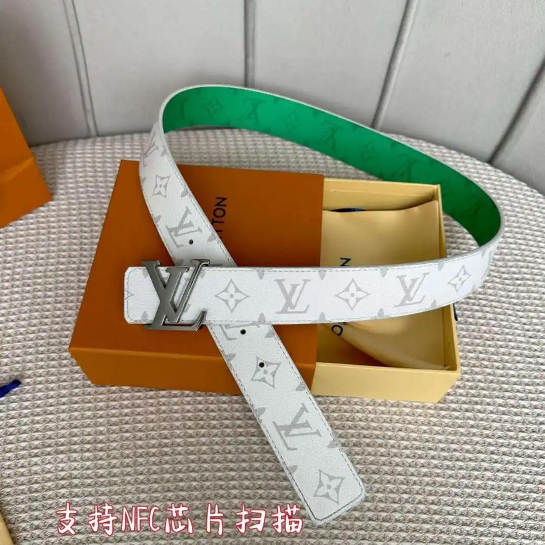 S179801250 (194).webp