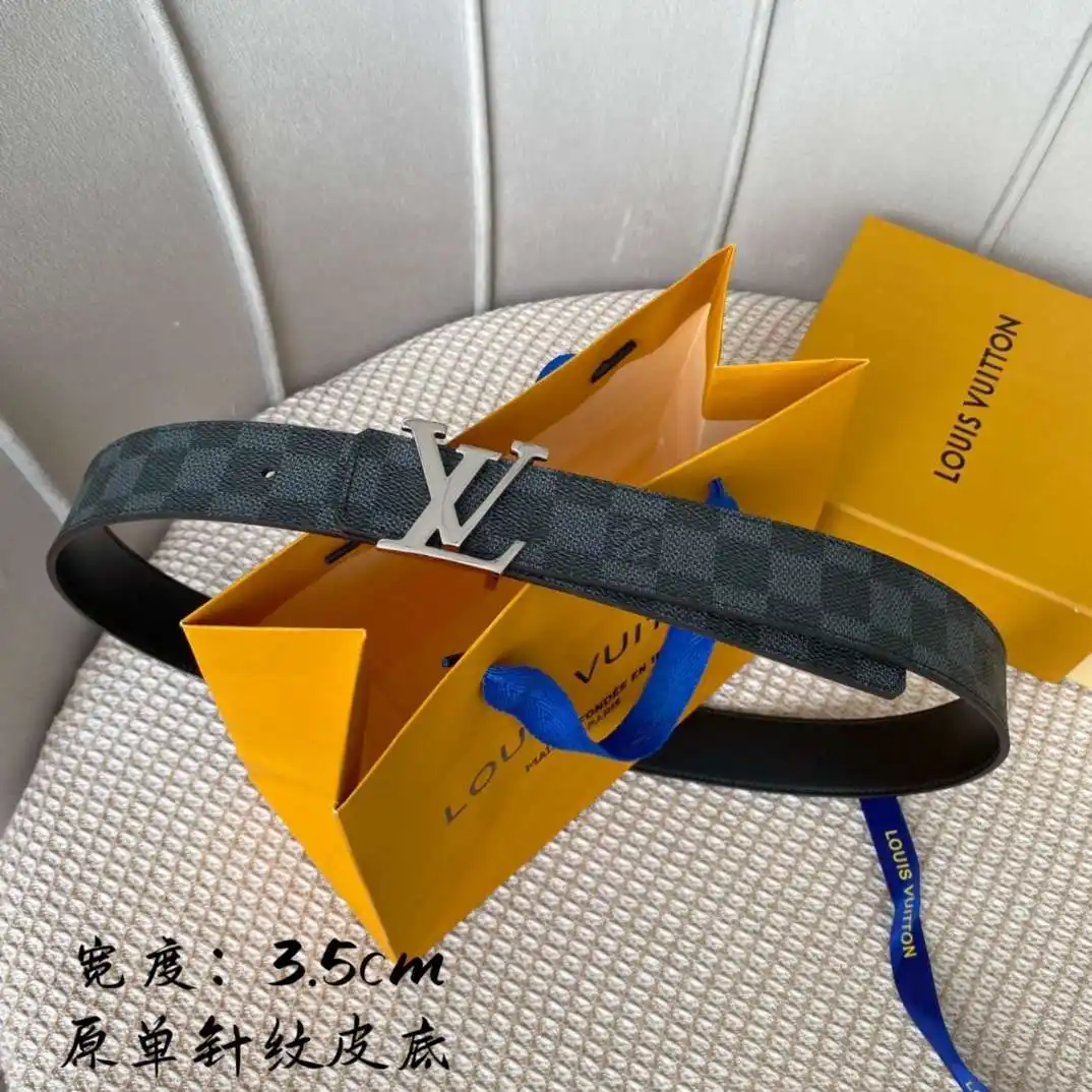 S179801250 (102).webp