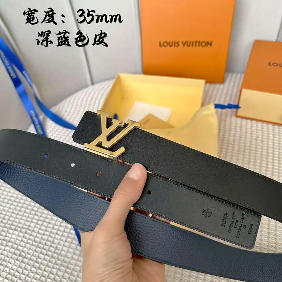 S179801250 (46).webp