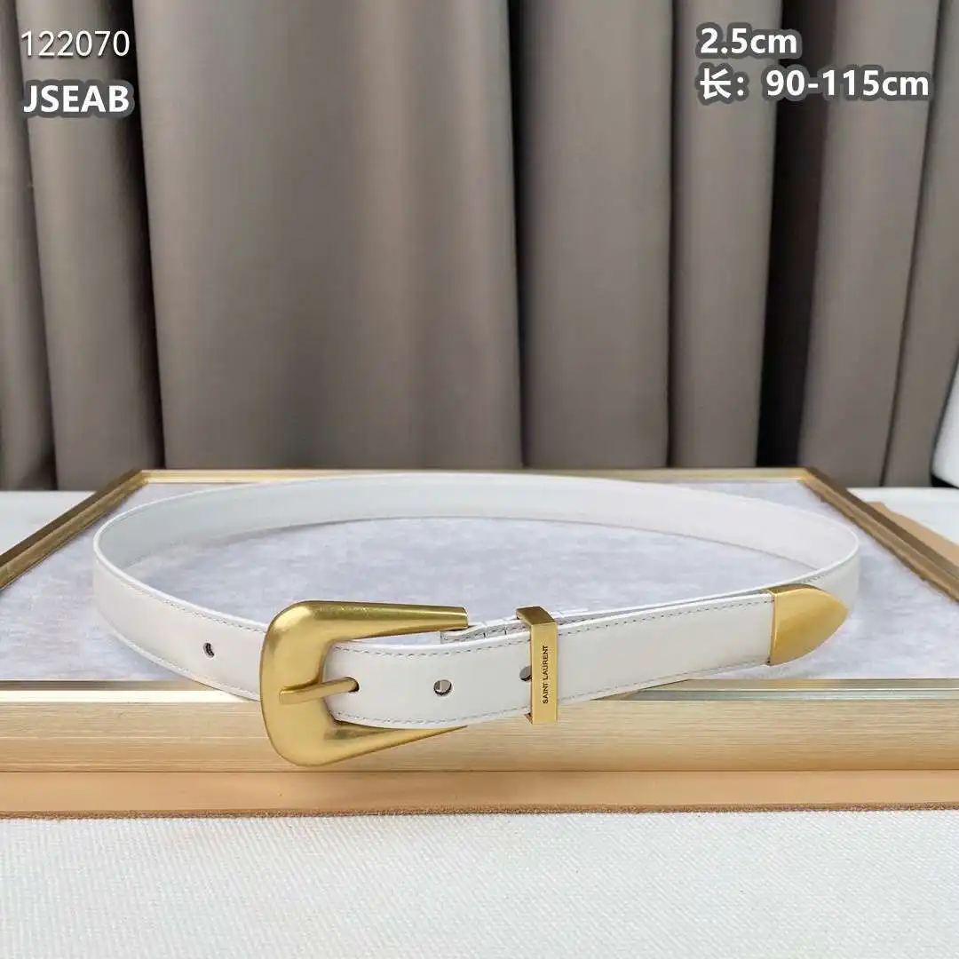 K42601150 (12).webp