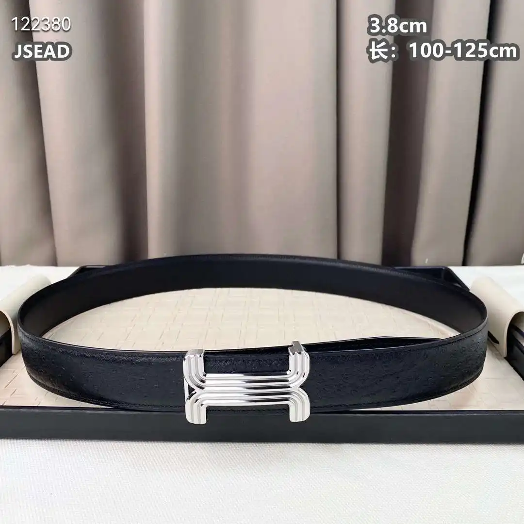 K42601250 (57).webp