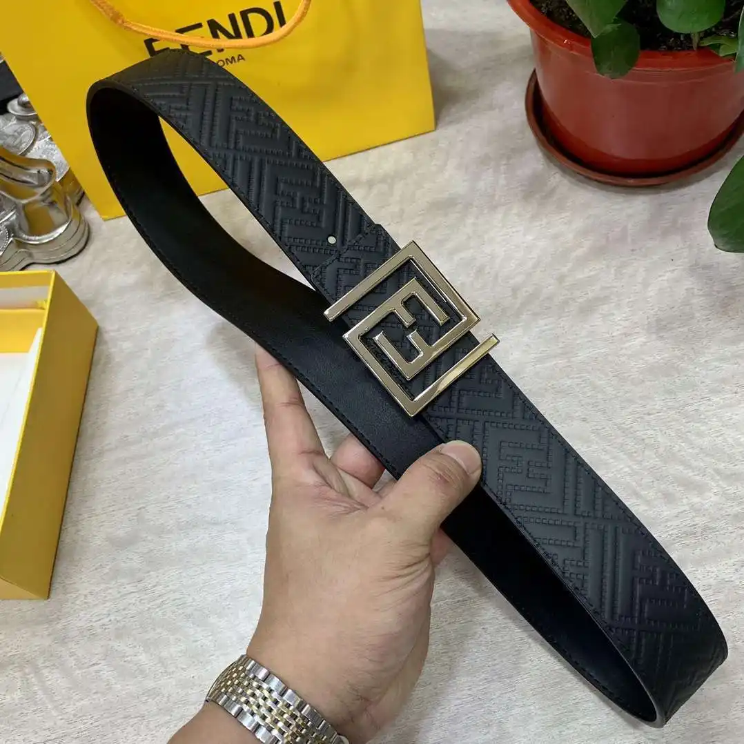 KM001250 (6).webp