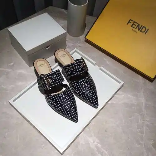 FENDI Las últimas mulas de otoño e invierno de Fendi, talla: 35-41 (41 personalizadas) Q62YS19