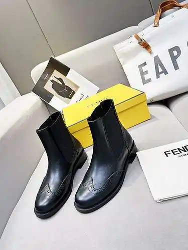Código FD número 35-42 código F43WW29