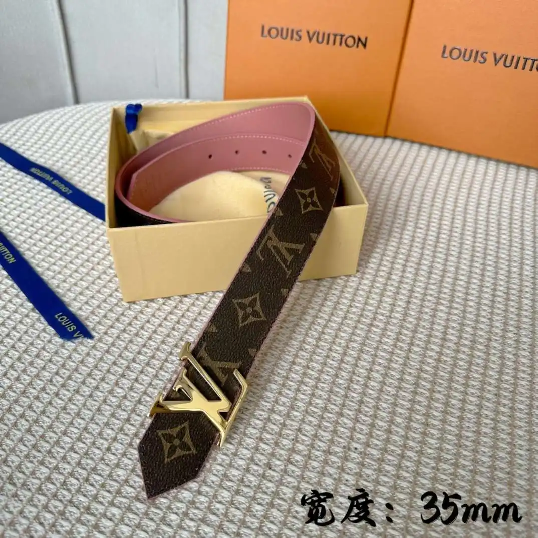 S179801250 (125).webp