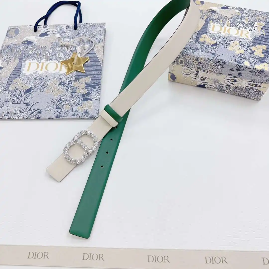 S179801250 (34).webp