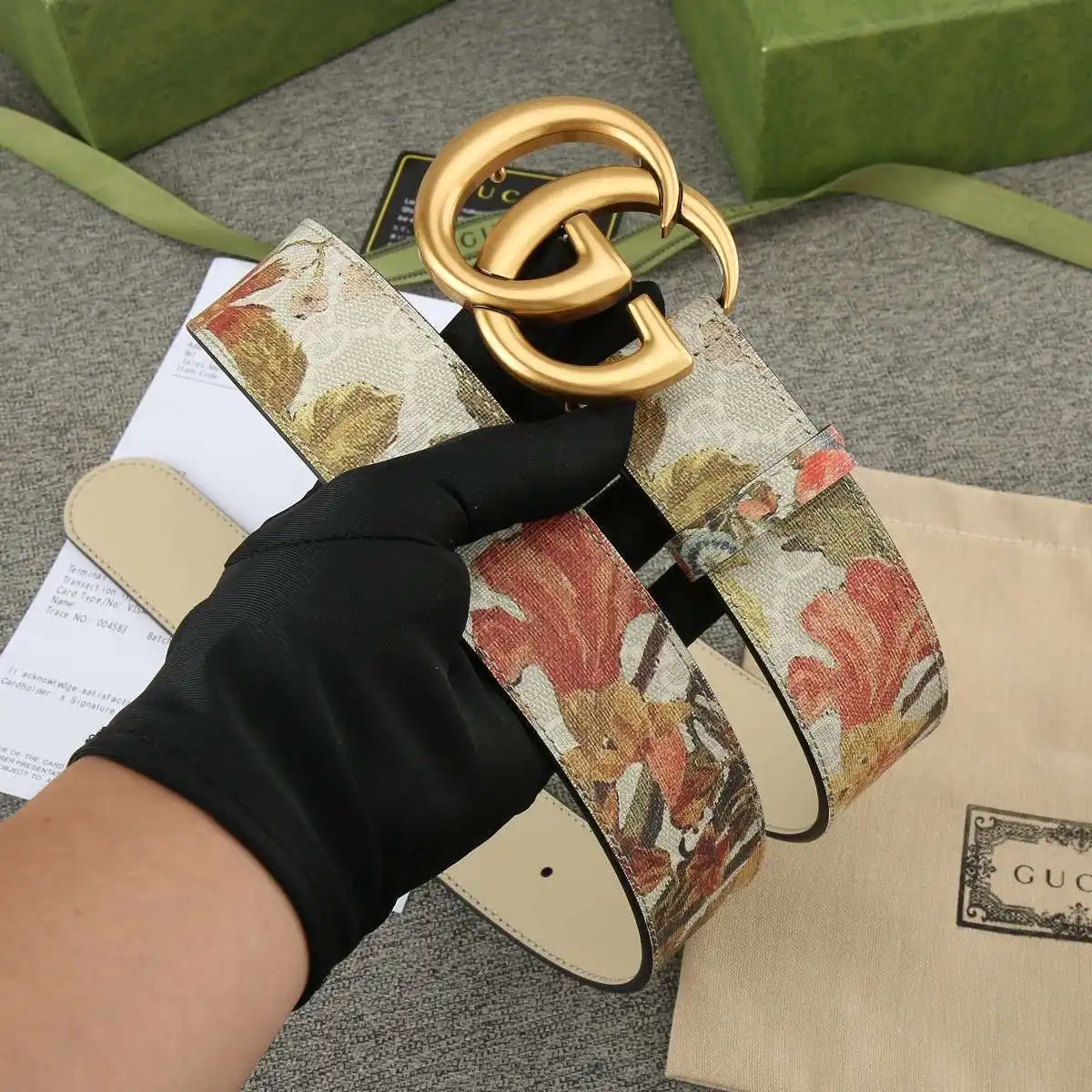 S179801250 (27).webp