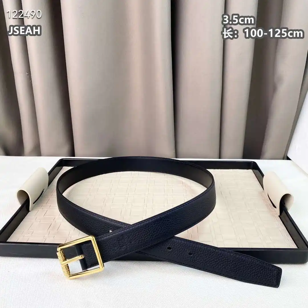 K42601350 (64).webp