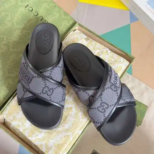 Zapatos GUCCI para hombre y mujer Código: 0418B50 Talla: Mujer 35-41 / Hombre 39-45