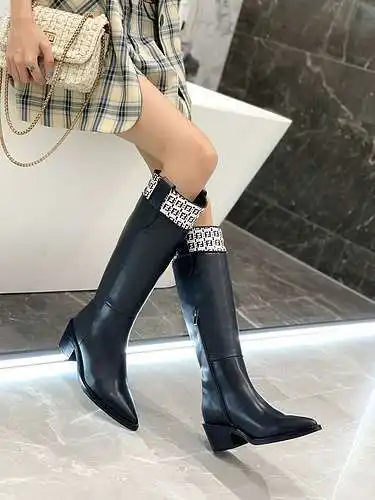 FEND tamaño de botas puntiagudas súper populares: 35-40Q86CX37