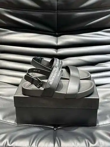 Zapatos de hombre McQueen* Código: 0418B30 Talla: 38-45.