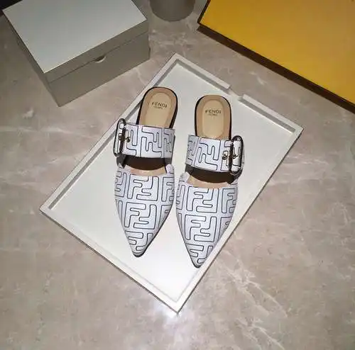 FENDI Las últimas mulas de otoño e invierno de Fendi, talla: 35-41 (41 personalizadas) Q62YS19