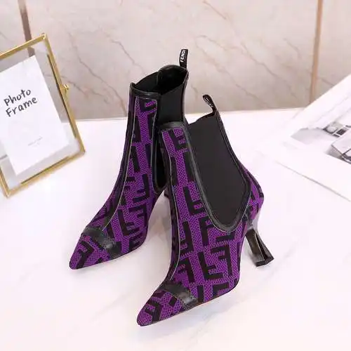 FENDI Nuevas botas cortas de Fendi talla: 35-41 (41 personalizadas) Q62YS27
