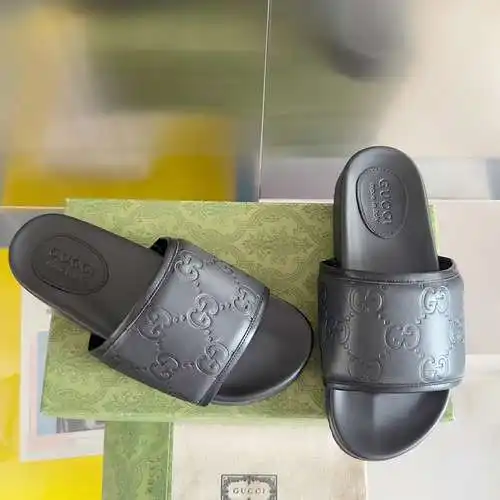 Zapatos GUCCI para hombre y mujer Código: 0418B50 Talla: Mujer 35-41 / Hombre 39-45