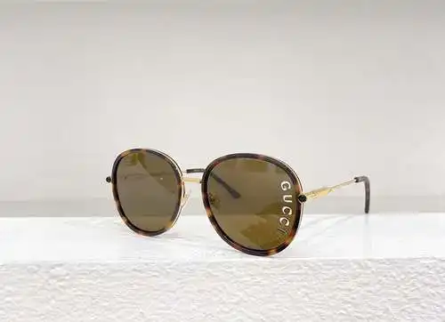GG1616