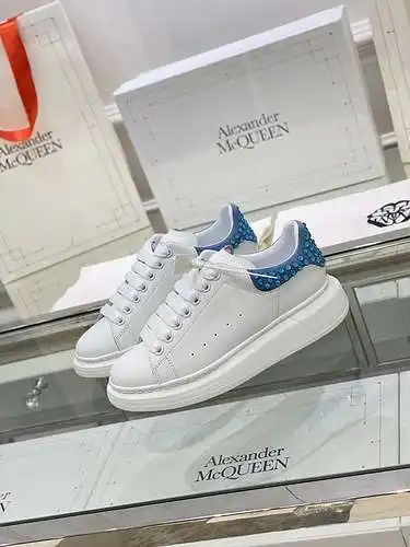 McQueen* Zapatos para hombre y mujer Código: 0318C70 Talla: Mujer 34-41., Hombre 38-46 Observaciones