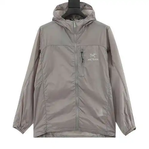 A*RC'TERYX Arc'teryx Squamish Hoody lightweight sun protection clothing