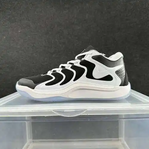 M blanco y negro 40-46