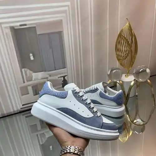 McQueen* Zapatos para hombre y mujer Código: 0415C80 Talla: Mujer 34-41. Hombres 38-46 (El tamaño de