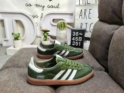 251DAdidas originals Busenitz Vulc adidas Casi 70 años de originales clásicos hechos de gamuza, horm