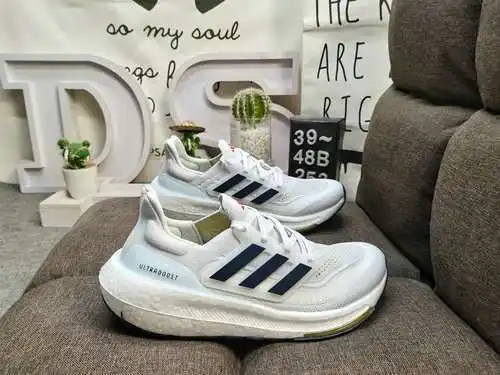¡253D realmente explosivo con palomitas de maíz UB de tamaño medio adidas ultra boost 2022 series of