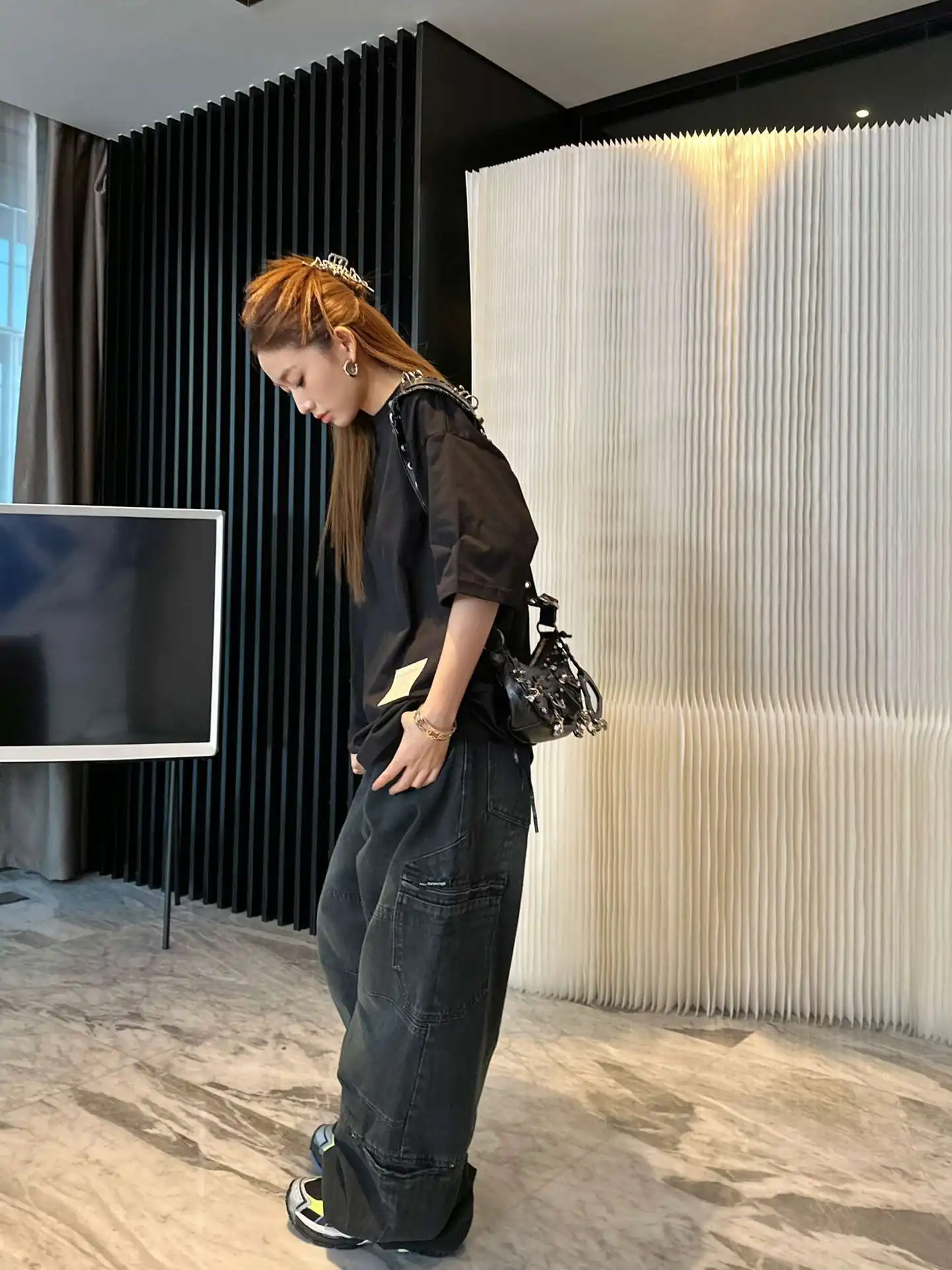i1705574178_8826_7.webp