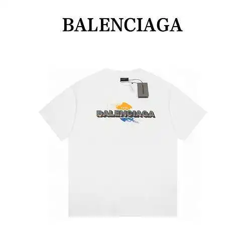 Camiseta pintada con letras BLCG Balenciaga de alta calidad.