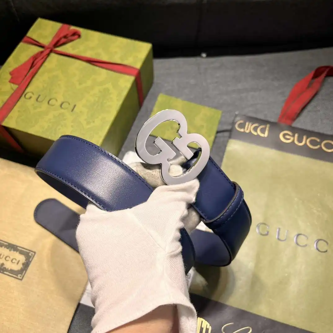 S179801250 (102).webp