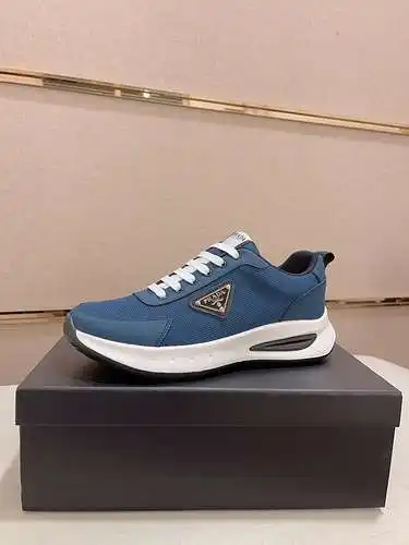 Prada men's shoes Code: 0422B50 Size: 38-44 (45 orders are not returnable)