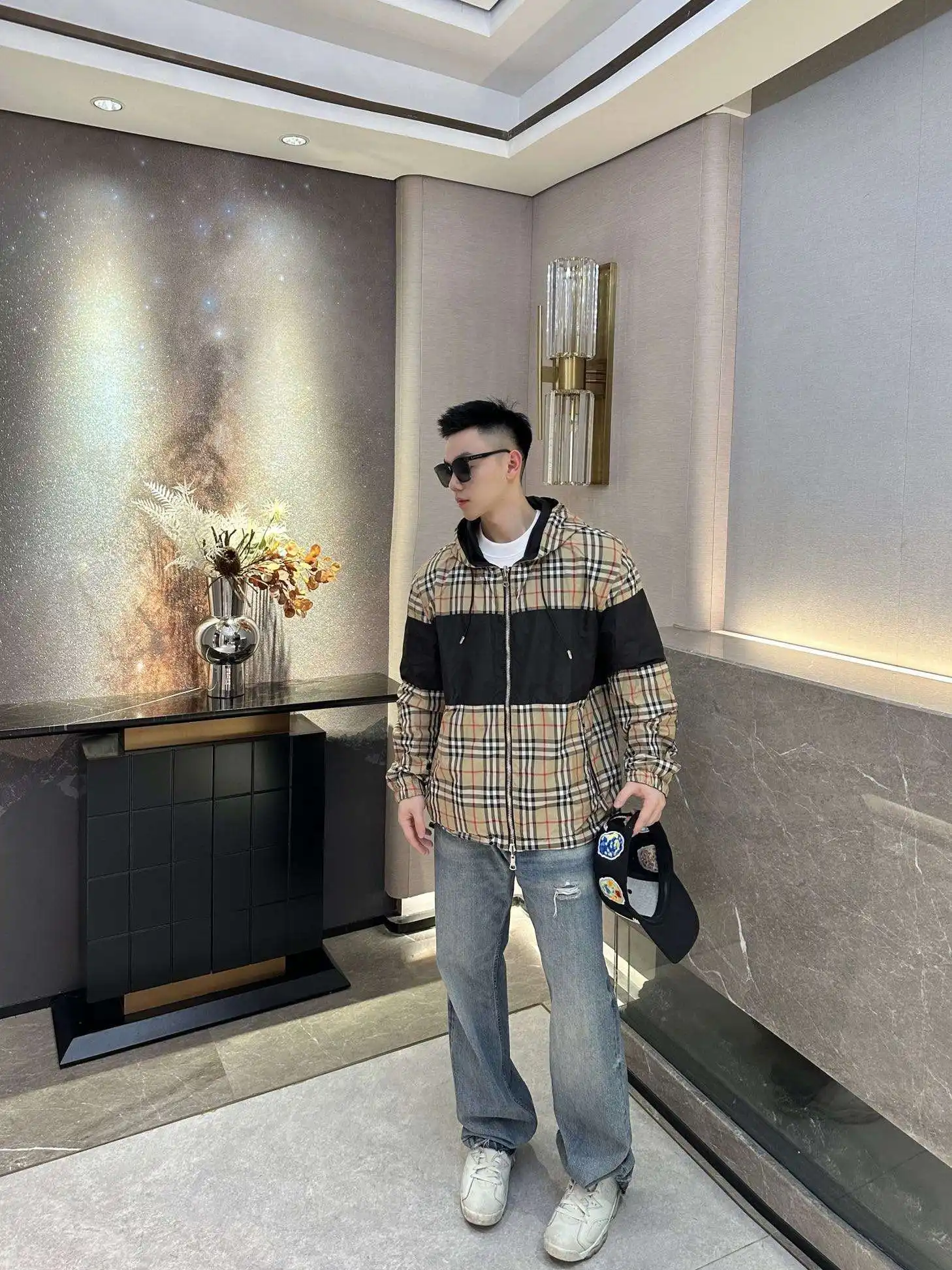 1713812599616.webp