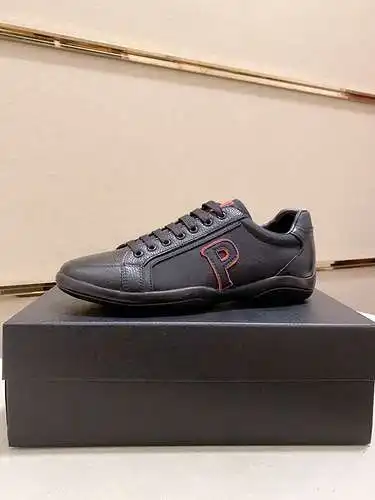 Prada Men's Shoes Code: 0422B50 Size: 38-44