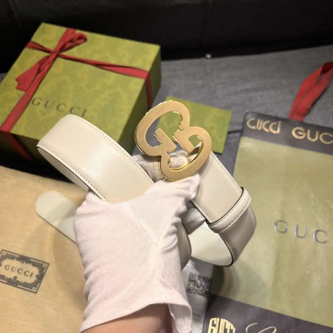 S179801250 (116).webp