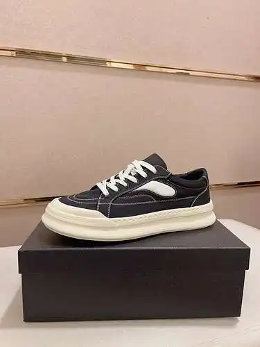 Prada Men's Shoes Code: 0423B50 Size: 38-44