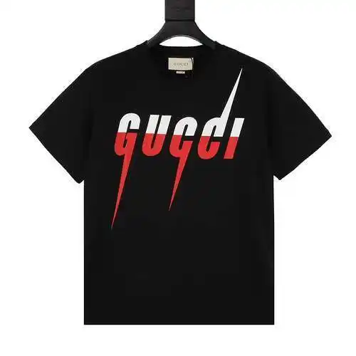 Camiseta de manga corta con logo de la familia G.