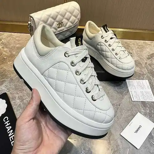 Zapatos de mujer Chanel Código: 0425C30 Talla: Mujer 35–41