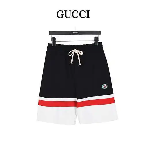 G Gucci pantalones cortos con bordado de doble G y patchwork a rayas