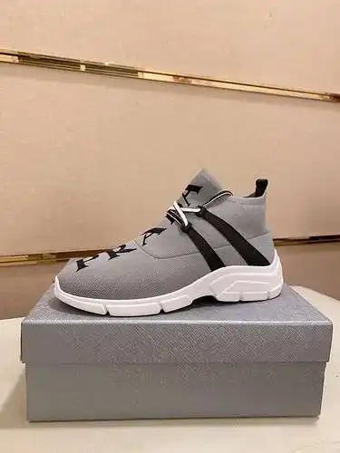 Prada Men's Shoes Code: 0423B50 Size: 38-44