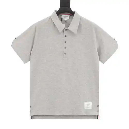 TB24 nueva camisa POLO de manga corta con botones de concha de color sólido