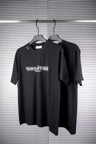 Margiela monograma de doble hilera de manga corta
